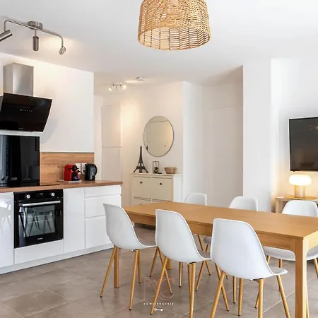Disneyland-paris,7pers, Wifi, Parking, Apartment Chessy (Seine-et-Marne)